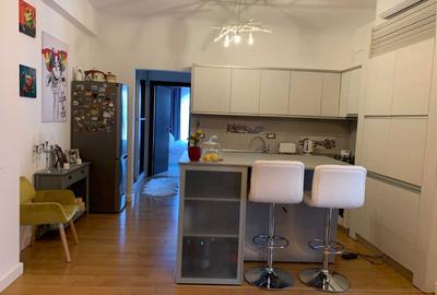 Apartament cu 3 camere semidecomandat în Central - 7