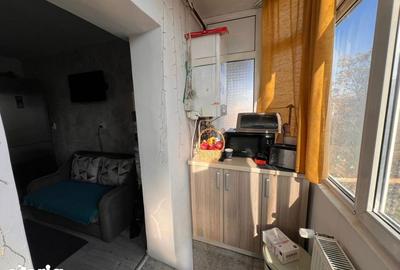 Apartament cu 2 camere decomandat, mobilat în Rovine - 6