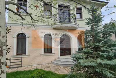 Casă cu 6 camere cu Teren 750 Mp în Găvana - 11