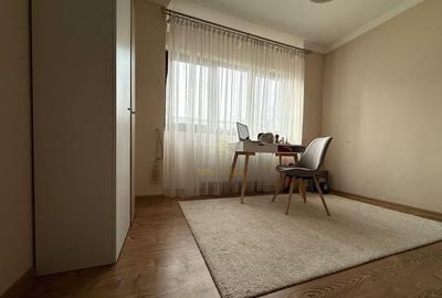 De vanzare Apartament 3 Camere Mobilat/Utilat Etaj 2 - 7