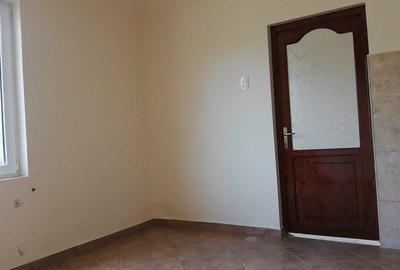 Apartament cu 3 camere decomandat în Sângeorgiu de Mureș - 6
