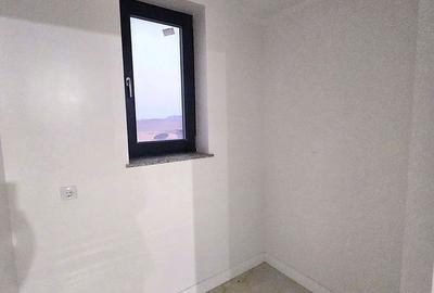 Casă cu 4 camere în Central - 11