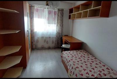 Apartament cu 3 camere decomandat în Central - 3