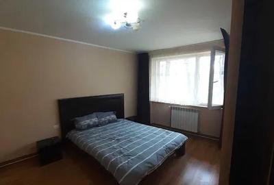 Apartament cu 3 camere semidecomandat în Central - 2