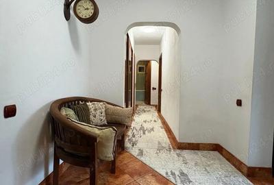 Apartament cu 3 camere decomandat în Dristor - 6