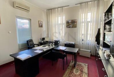 Casă individuală cu 16 camere cu Canalizare în Calea Călărașilor - 4