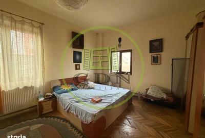 Casă cu 4 camere în Central - 4