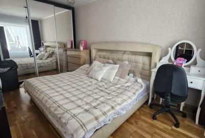 Apartament cu 2 camere la 500 de metri de statia de metrou Dristor 2 - 4