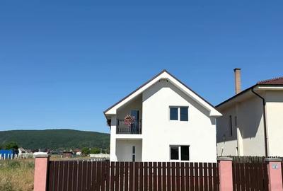 Casă cu 4 camere în Gilău - 2