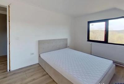 Casă cu 5 camere cu Teren 1532 Mp în Șinca - 7