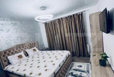 Apartament 3 camere, 80 mp, decomandat, zona Centrala - 2
