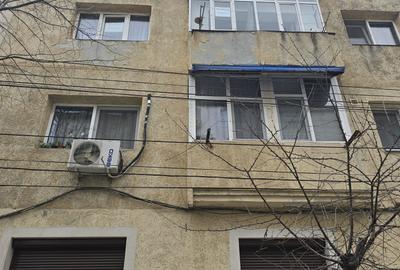 Apartament cu 2 camere decomandat în Sud - 3