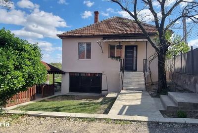 Casă cu 3 camere în Cordău