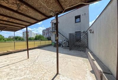 Apartament cu 3 camere semidecomandat, mobilat în Sebastian - 9