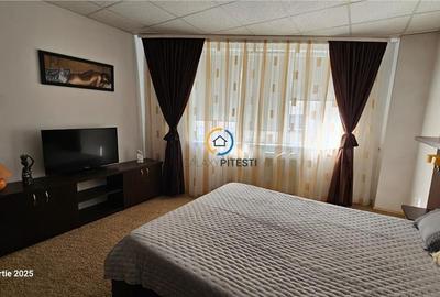 Apartament cu 3 camere decomandat, mobilat în Central - 10