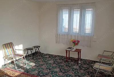 Casă cu 3 camere cu Teren 855 Mp în Central - 2