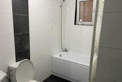 Apartament cu 3 camere decomandat în Central - 1