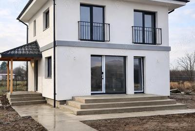 Casă cu 3 camere în Central - 6