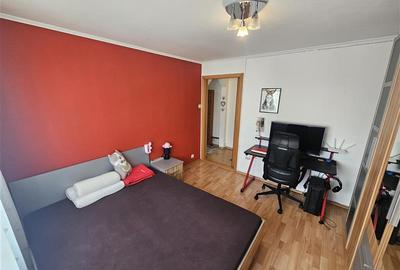 Apartament cu 2 camere decomandat, mobilat în Micro I - 2