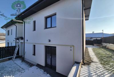 Casă cu 4 camere în Bârnova - 1