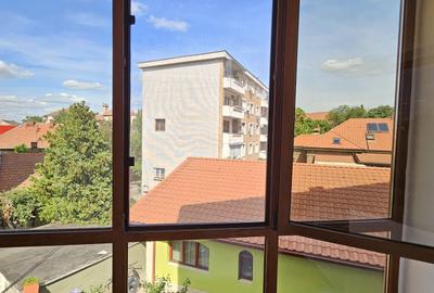 Apartament cu 2 camere semidecomandat în Take Ionescu