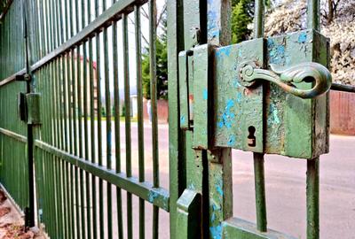 Casă individuală cu 12 camere cu Canalizare în Central - 28