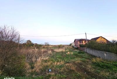 Teren de 1414 mp, în Central - 4