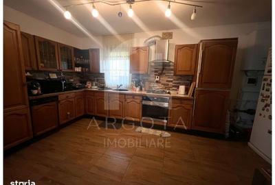 Casă cu 4 camere în Spătaru - 1