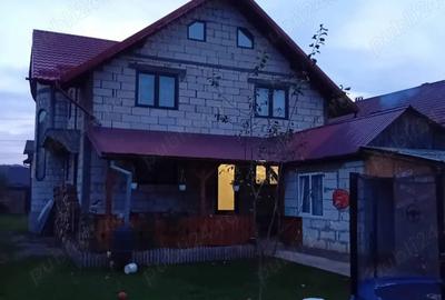 Casa tip vila, aproape de Manastirea Barsana - 1