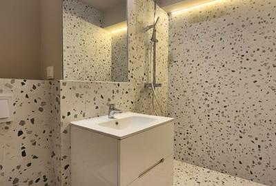 Apartament cu 3 camere decomandat în Central - 8