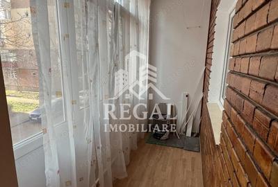 Apartament cu 4 camere decomandat în Sud - 4