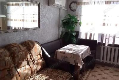 Garsonieră decomandată în Titan - 3