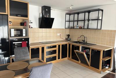 Apartament cu 2 camere decomandat în Soarelui
