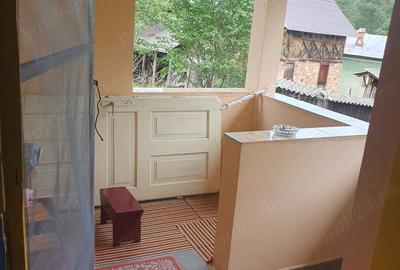 Casă cu 3 camere în Dobriceni - 2