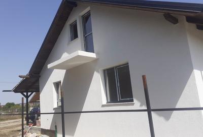 Casă cu 3 camere în Hemeiuș - 8