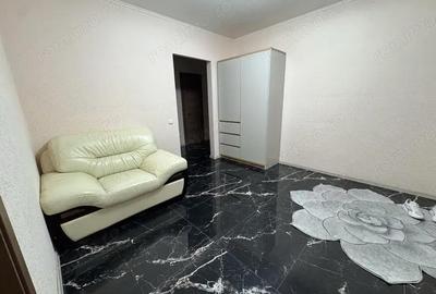 Apartament cu 2 camere decomandat în Domenii