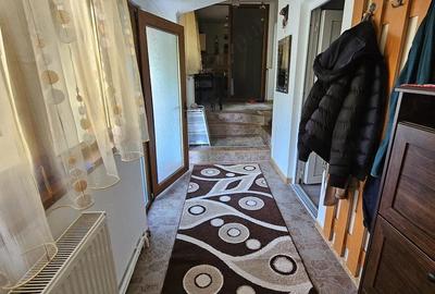 Casă cu Teren 1020 Mp în Teșila - 4
