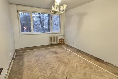 Apartament cu 2 camere decomandat în Basarabia - 1