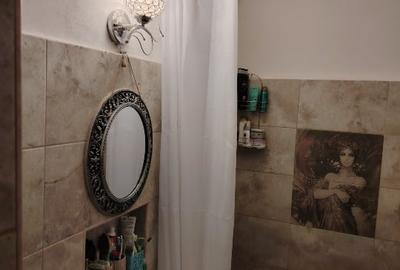 Apartament 2 camere decomandat etaj 1 Piața - 2