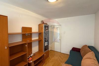 Apartament cu 4 camere de vanzare si boxa 12 mp zona Ultracentrala - 5