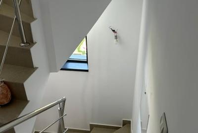 Duplex cu 6 camere cu Canalizare în Domnești - 14