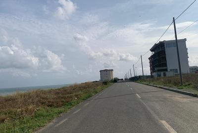 Teren Construcții intravilan de 2100 mp, în Sud-Est - 4