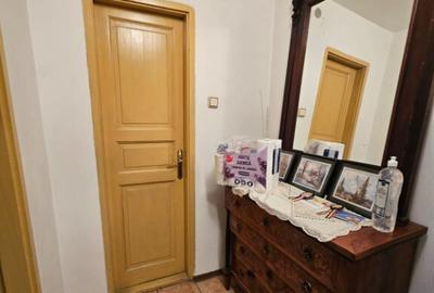 Apartament 3 camere ,etaj 2, zona Dorobanti, langa Biserica noua - 2