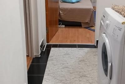 Apartament cu 3 camere decomandat în Berceni - 2