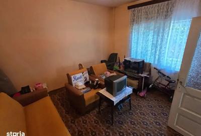 Casă cu 4 camere în Hunedoara - 7