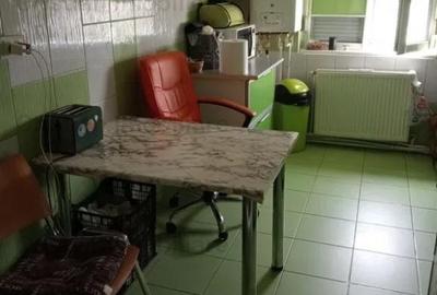 Apartament cu 3 camere decomandat în Brăilița - 4