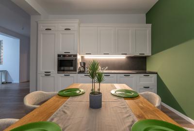 Apartament cu 3 camere decomandat, mobilat în Calea Dumbrăvii - 1