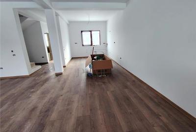 Duplex modern - toate utilitatile - personalizare interioara - 4