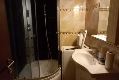 Apartament cu 3 camere decomandat în Popoveni - 2