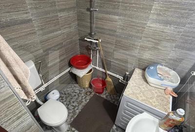 Spațiu comercial, de 300 mp, în Central - 9